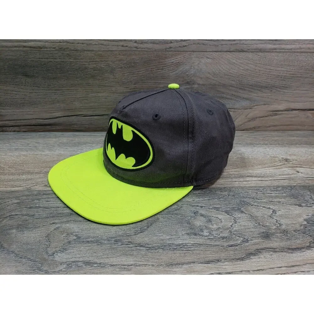 Youth OSFM Batman DC Comics Ball Cap Hat SnapBack Flat Bill Gray Green